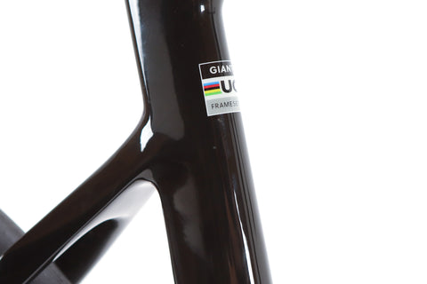 Giant Propel Advanced 2 Shimano 105 Disc Road Bike 2025, Size M/L