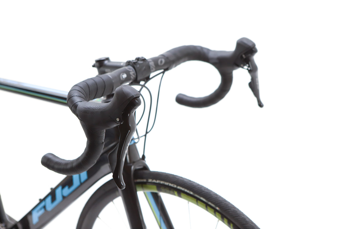 Fuji Supreme 2.5 Shimano 105 Disc Road Bike 2020, Size Small
