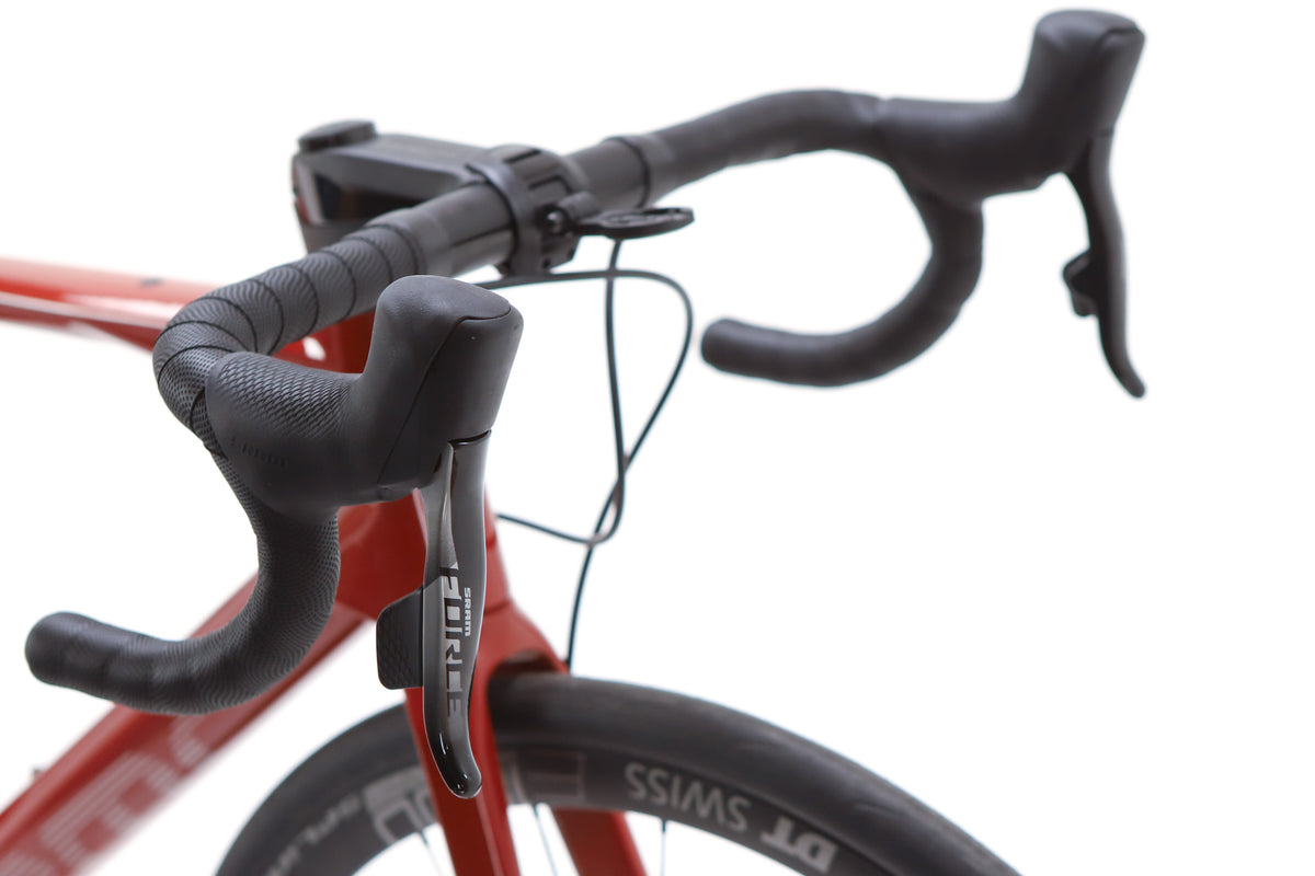 BMC Roadmachine ONE Sram Force eTap AXS Disc Road Bike 2021, Size 51cm