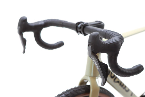 Pearson On & On Shimano GRX Di2 Gravel Bike 2024, Size Medium