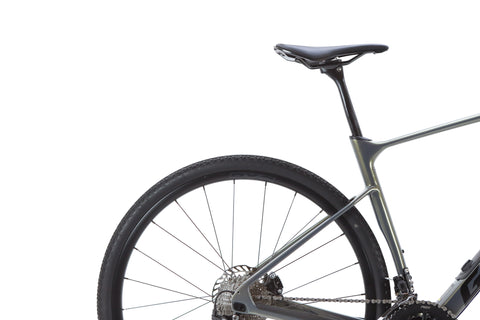 Giant Revolt Advanced 3 Shimano GRX Gravel Bike 2025, Size M/L