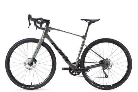 Giant Revolt Advanced 3 Shimano GRX Gravel Bike 2025, Size M/L