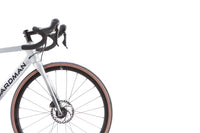 Boardman SLR 9.2 Shimano Ultegra Disc Road Bike 2021, Size Small