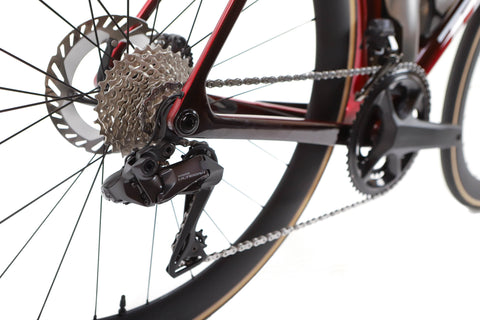 Trek Madone SLR 7 Gen 8 Shimano Ultegra Di2 Disc Road Bike 2025, Size XL