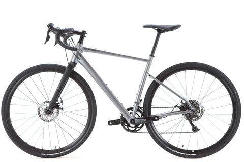 Cannondale Topstone 3 Shimano Sora Gravel Bike 2023, Size Medium