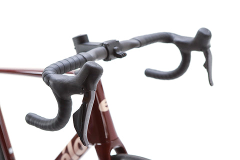 Cervelo Caledonia-5 Shimano Ultegra Di2 Disc Road Bike 2023, Size 58cm
