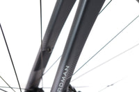 Boardman SLR 8.9 Shimano 105 Disc Road Bike 2024, Size Medium