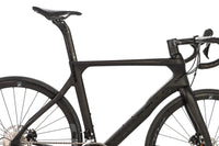Pinarello Paris Shimano 105 Disc Road Bike 2022, Size 54cm