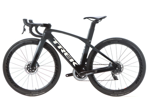 Trek Madone SLR 7 Gen 6 Sram Force eTap AXS Disc Road Bike 2020, Size 50cm