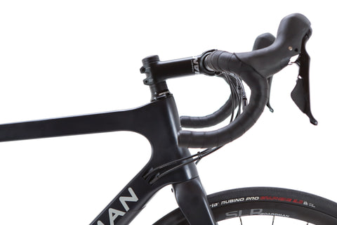 Boardman SLR 8.9 Shimano 105 Road Bike 2022, Size Medium
