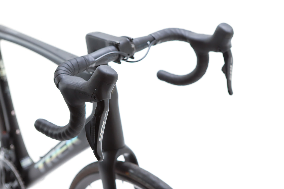 Trek Domane SLR 4 Gen 6 Shimano 105 Di2 Disc Road Bike 2026, Size 58cm