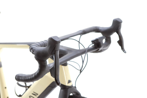 Canyon Grail:ON CF 7 Sram Rival eTap AXS Electric Gravel Bike 2023, Size Small