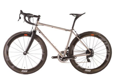 Seven Axiom XX SRAM Force eTap AXS Road Bike 2023, Size 56cm