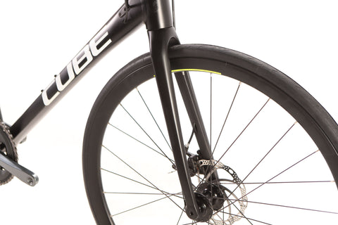 Cube Attain Race Shimano Tiagra Disc Road Bike 2022, Size 56cm