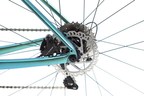 Liv Avail Advanced 2 Shimano 105 Disc Road Bike 2022, Size Medium