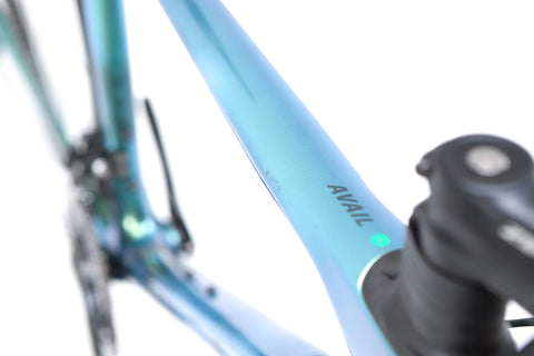 Liv Avail Advanced 2 Shimano 105 Disc Road Bike 2022, Size Medium
