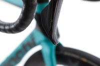 Bianchi Oltre Pro Shimano Ultegra Di2 Disc Road Bike 2026, Size 57cm