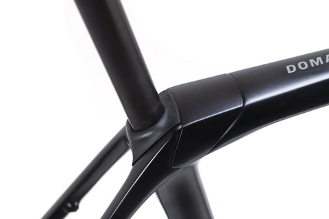 Trek Domane SL 6 Gen 4 Shimano 105 Di2 Disc Road Bike 2024, Size 60cm