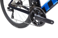 Trek Madone SL 7 Gen 6 Shimano Ultegra Di2 Disc Road Bike 2022, Size 54cm