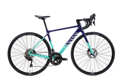 Canyon Ultimate CF SL WMN Shimano 105 Disc Road Bike 2021, Size