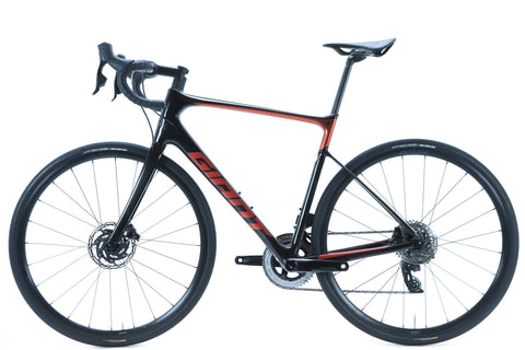 Giant Defy Advanced 0 Sram Rival AXS Disc Road Bike 2022, Size M/L