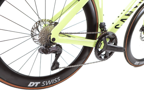 Canyon Aeroad CF SLX 8 Shimano Ultegra Di2 Disc Road Bike 2024, Size Medium