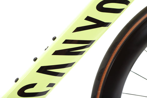 Canyon Aeroad CF SLX 8 Shimano Ultegra Di2 Disc Road Bike 2024, Size Medium