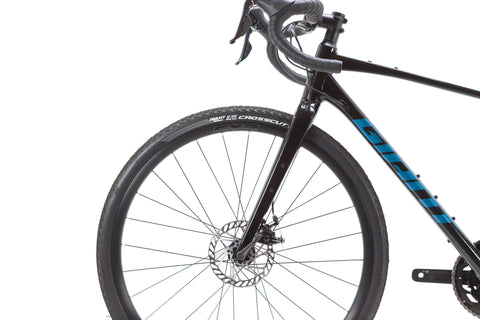 Giant Revolt 2 Shimano Sora Gravel Bike 2024, Size Small