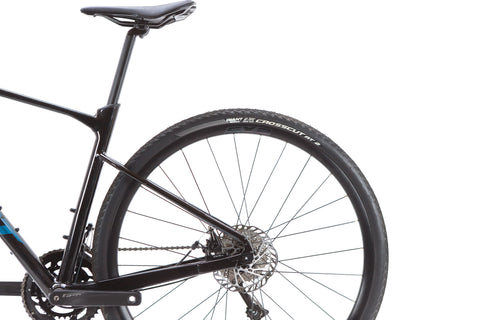 Giant Revolt 2 Shimano Sora Gravel Bike 2024, Size Small