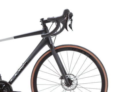 Cube Axial WS GTC Pro Shimano 105 Disc Road Bike 2023, Size small