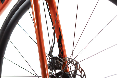 Giant Contend AR 3 Shimano Sora Disc Road Bike 2023, Size Small