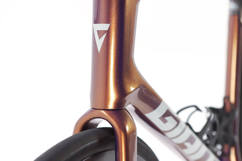 Giant Defy Advanced Pro 1 Sram Rival eTap AXS Disc Road Bike 2025, Size Large