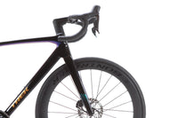 Trek Madone SL 7 Gen 8 Shimano Ultegra Di2 Disc Road Bike 2025, Size M/L