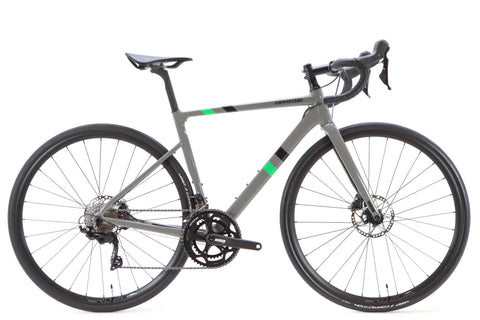 Cannondale CAAD13 Shimano 105 Disc Road Bike 2021, Size 51cm