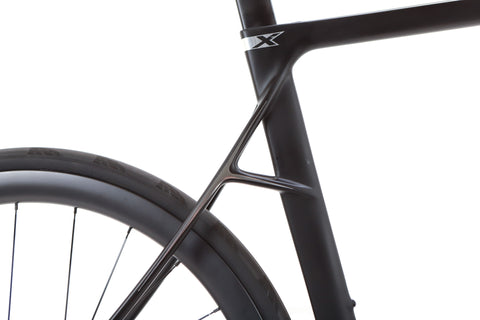 Pinarello X5 Shimano 105 Di2 Disc Road Bike 2025, Size 60cm