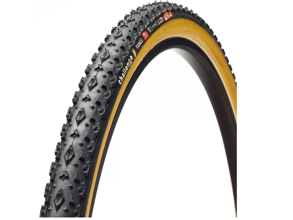 Challenge Fango Pro Tan Tyre, 33c