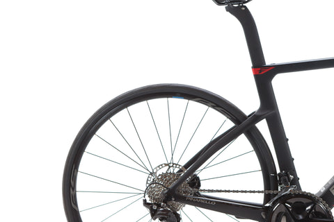 Pinarello F1 Shimano 105 Disc Road Bike 2026, Size 53cm