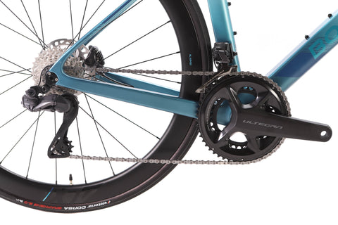 Boardman SLR 9.6 Shimano Ultegra Di2 Disc Road Bike 2023, Size Medium