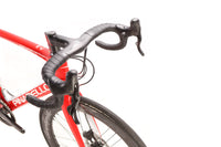 Pinarello Dogma F10 Campagnolo Chorus Disc Road Bike 2019, Size 56cm