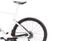 Pinarello Dogma F Shimano Dura-Ace Di2 Disc Road Bike 2025, Size 53cm