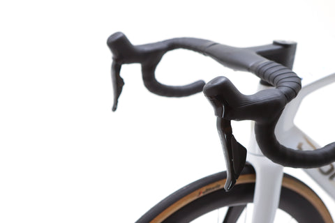 Pinarello Dogma F Shimano Dura-Ace Di2 Disc Road Bike 2025, Size 54cm