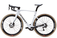 Pinarello Dogma F Shimano Dura-Ace Di2 Disc Road Bike 2025, Size 54cm