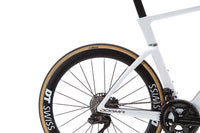 Pinarello Dogma F Shimano Dura-Ace Di2 Disc Road Bike 2025, Size 59.5cm