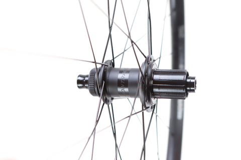 Bontrager Paradigm Comp 25 Disc Wheelset, Shimano Freehub
