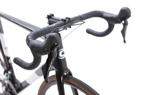 Cannondale SuperSix EVO Shimano 105 Disc Road Bike 2021, Size 56cm