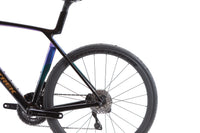Trek Madone SL Gen 8 Shimano 105 Di2 Disc Road Bike 2025, Size M/L