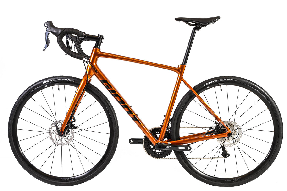 Giant Contend AR 3 Disc Shimano Sora Road Bike 2022, Size M/L