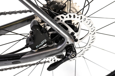 Giant Defy Advanced 3 Disc Shimano Tiagra Road Bike 2021, Size M