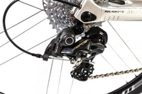 Basso Astra Disc Campagnolo Chorus Road Bike 2021, Size 56cm