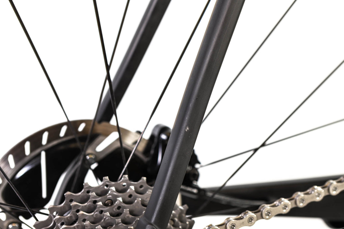 Colnago C64 Disc Shimano Dura-Ace Di2 Road Bike 2019, Size 54 Sloping